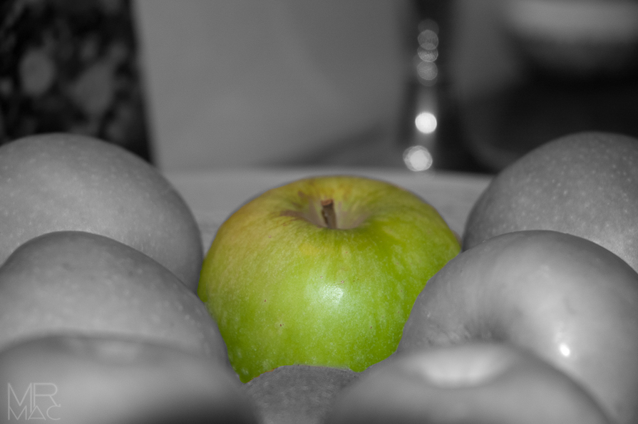 Retouchd on a apple